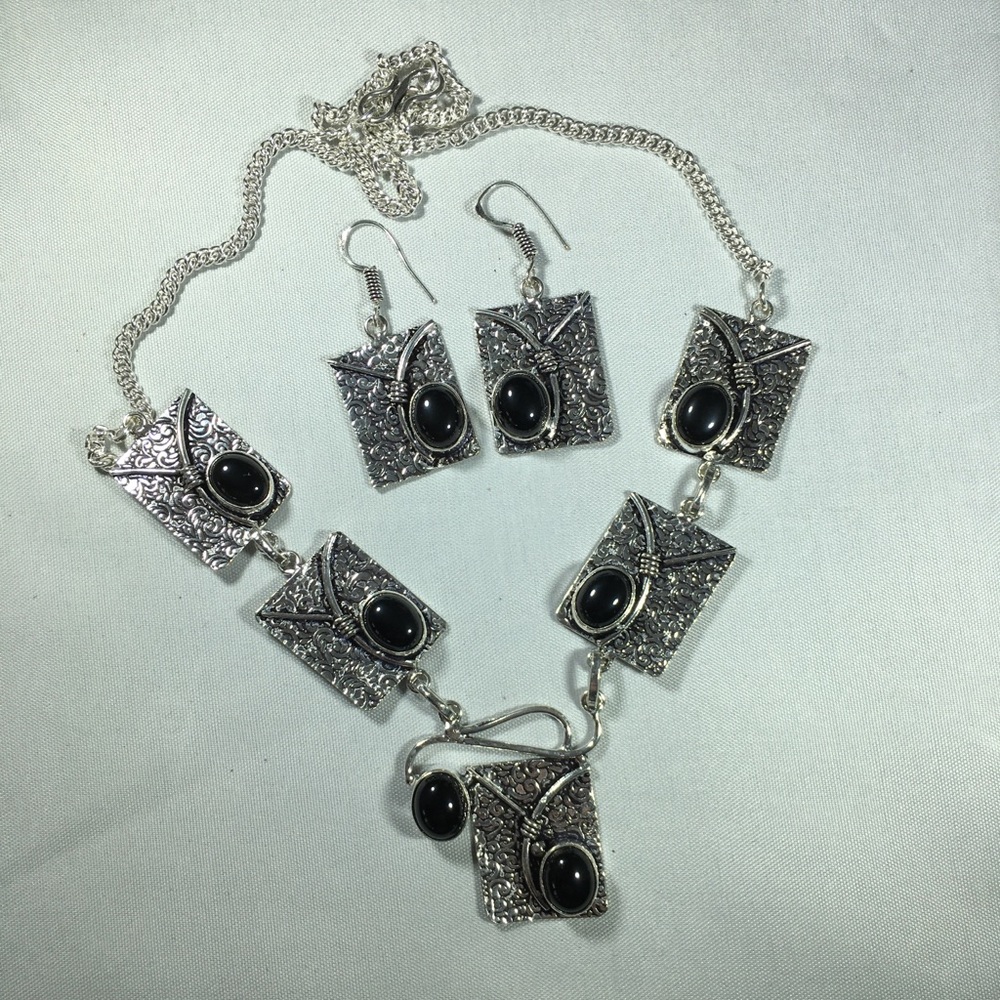 Black Onyx Silver Necklace & Earrings Set